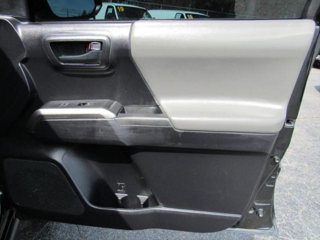 2020 Toyota Tacoma SR5 V6