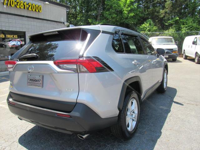 2021 Toyota RAV4 XLE
