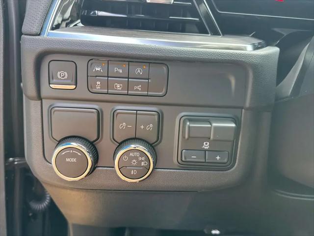 2026 Chevrolet Suburban Premier, RWD