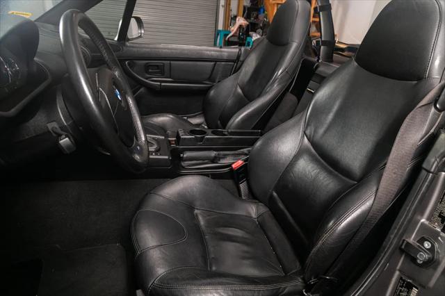 2002 BMW Z3 2.5i