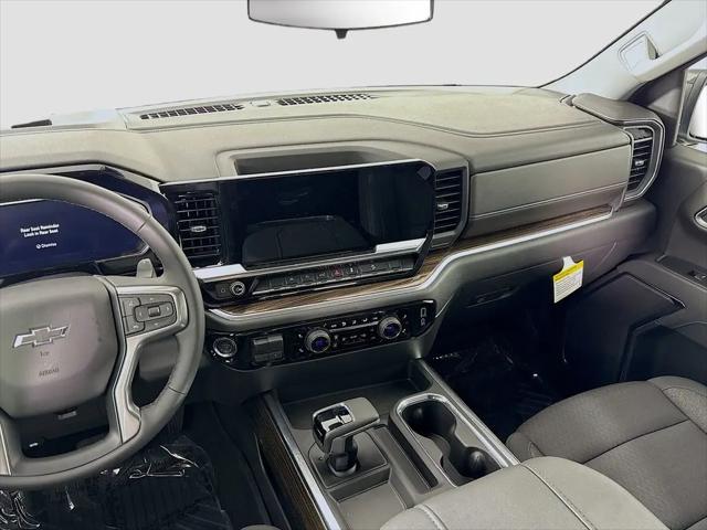 2026 Chevrolet Silverado 1500 4WD Crew Cab Short Bed LT Trail Boss