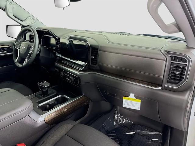 2026 Chevrolet Silverado 1500 4WD Crew Cab Short Bed LT Trail Boss