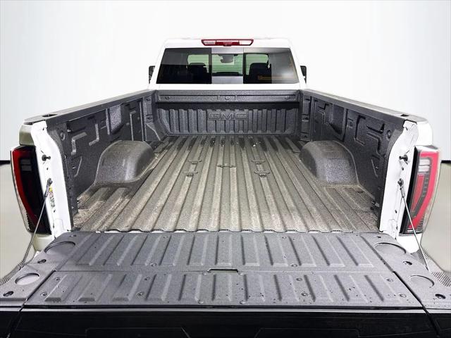 2026 GMC Sierra 3500HD Crew Cab, Long Bed, AT4 Dual Rear Wheel, 4WD