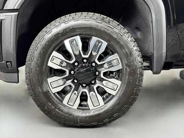 2026 GMC Sierra 3500HD Crew Cab, Long Bed, Denali, 4WD