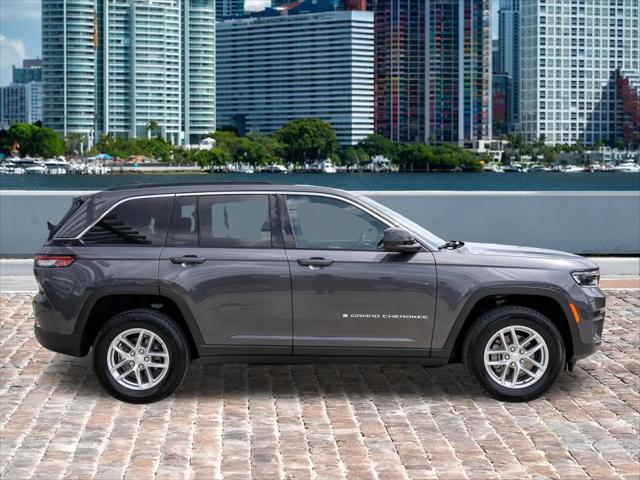 2025 Jeep Grand Cherokee Laredo X 4x2