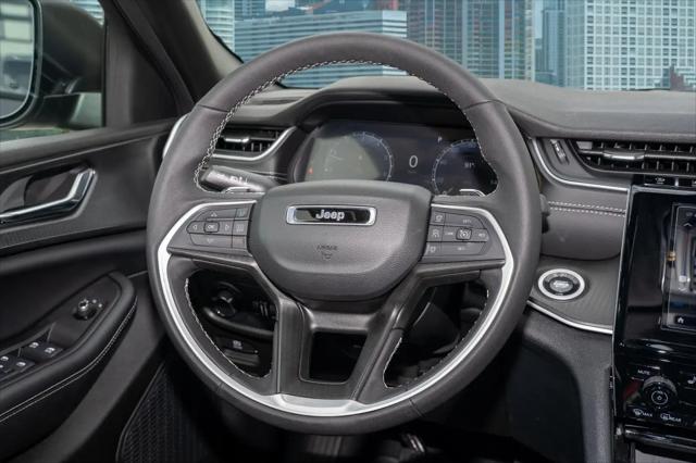 2025 Jeep Grand Cherokee Laredo X 4x2