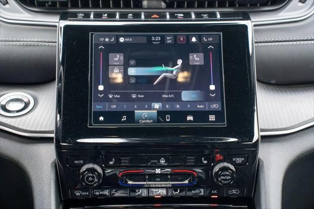 2025 Jeep Grand Cherokee Laredo X 4x2