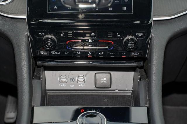 2025 Jeep Grand Cherokee Laredo X 4x2