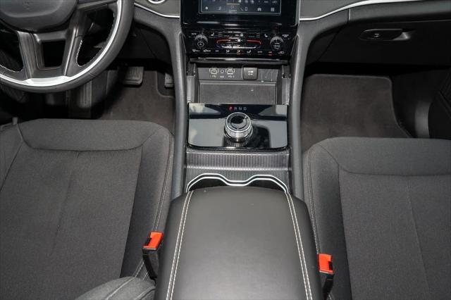 2025 Jeep Grand Cherokee Laredo X 4x2