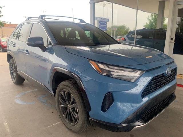 2022 Toyota RAV4 Hybrid SE