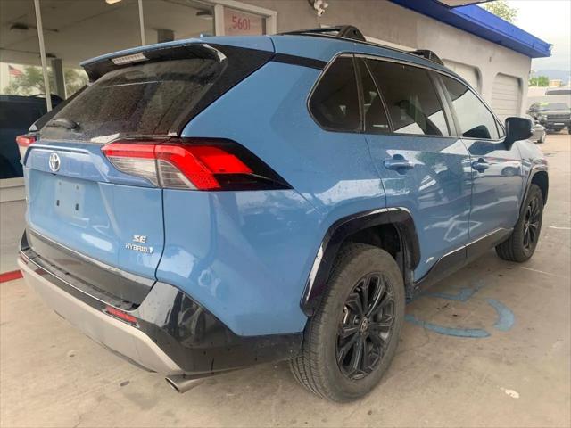 2022 Toyota RAV4 Hybrid SE