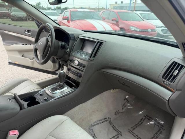 2012 INFINITI G25 Journey