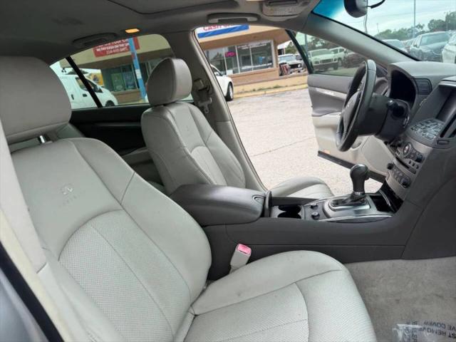 2012 INFINITI G25 Journey