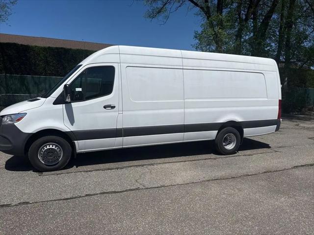2024 Mercedes-Benz Sprinter 3500XD High Roof 4-Cyl Diesel HO