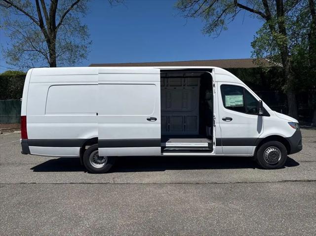 2024 Mercedes-Benz Sprinter 3500XD High Roof 4-Cyl Diesel HO