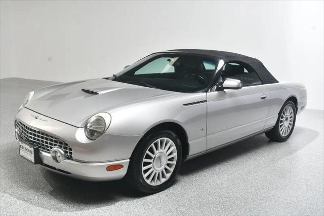 2004 Ford Thunderbird Deluxe