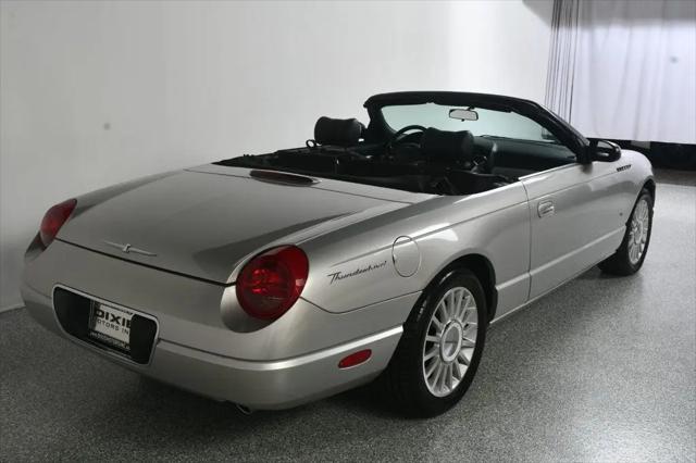 2004 Ford Thunderbird Deluxe