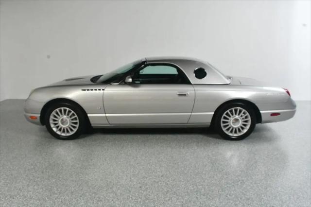 2004 Ford Thunderbird Deluxe