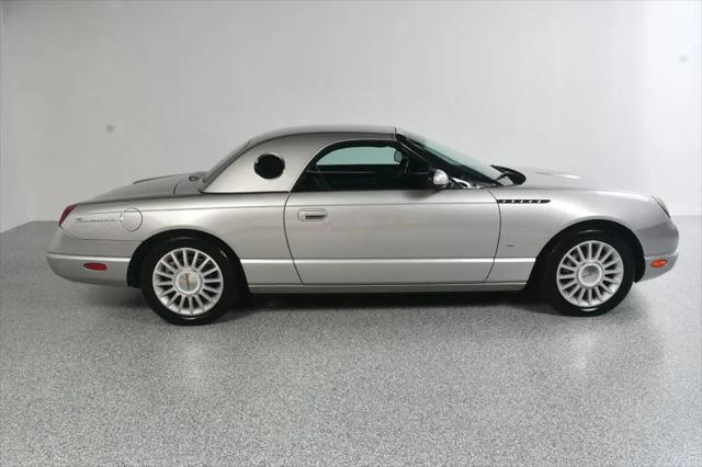 2004 Ford Thunderbird Deluxe