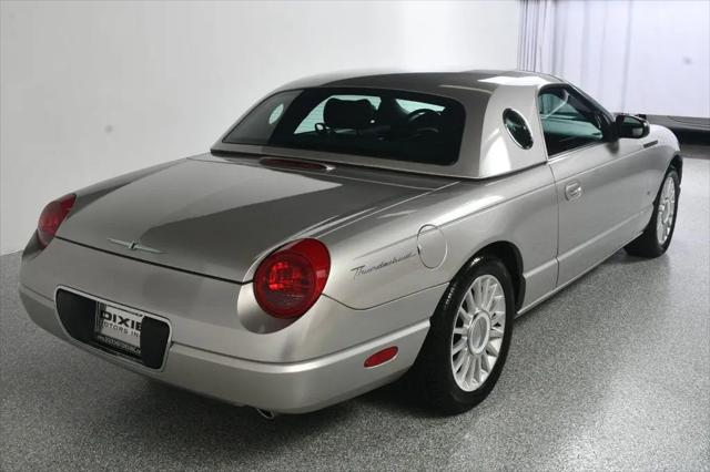 2004 Ford Thunderbird Deluxe
