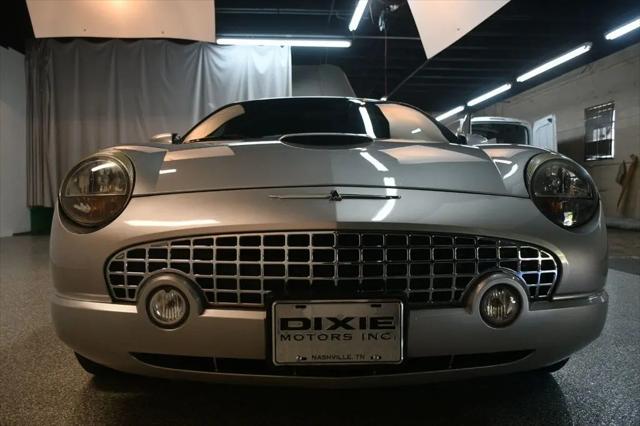 2004 Ford Thunderbird Deluxe
