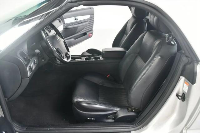 2004 Ford Thunderbird Deluxe