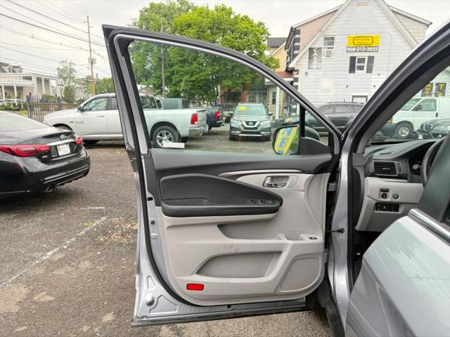 2020 Honda Pilot AWD LX