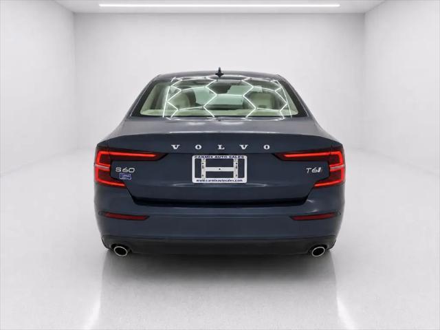 2020 Volvo S60 T6 Momentum