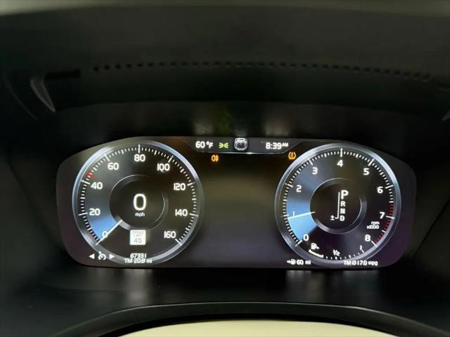 2020 Volvo S60 T6 Momentum