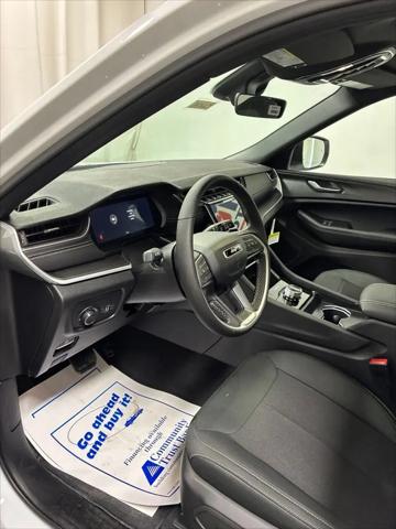 2026 Jeep Grand Cherokee L Altitude 4x4