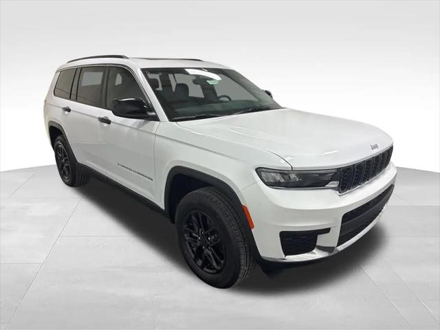 2026 Jeep Grand Cherokee L Altitude 4x4