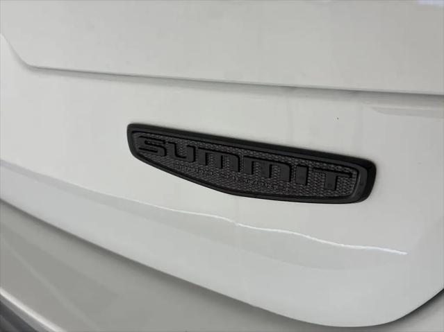 2026 Jeep Grand Cherokee L Summit 4x4