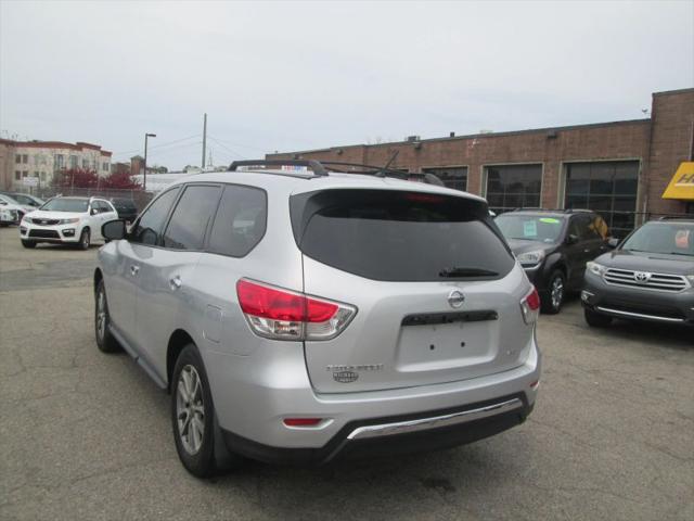 2014 Nissan Pathfinder S