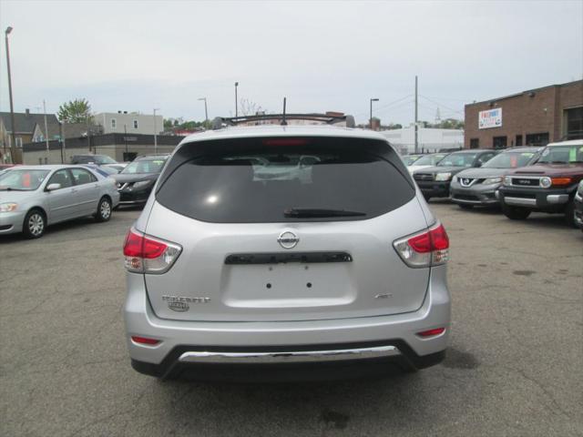 2014 Nissan Pathfinder S
