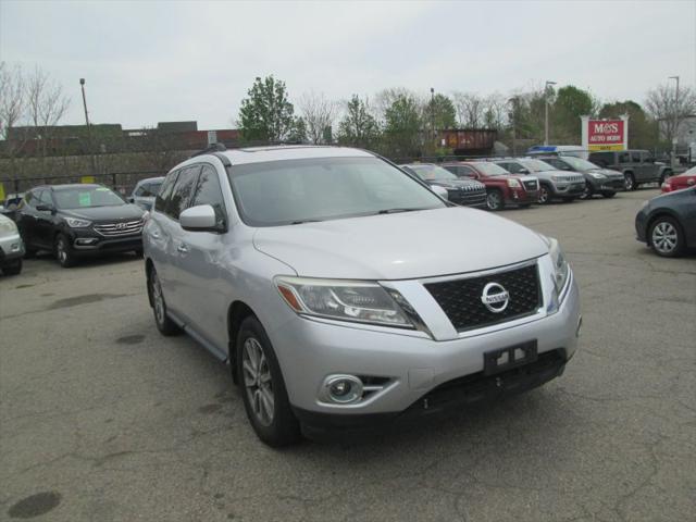 2014 Nissan Pathfinder S