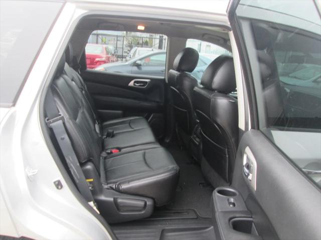 2014 Nissan Pathfinder S