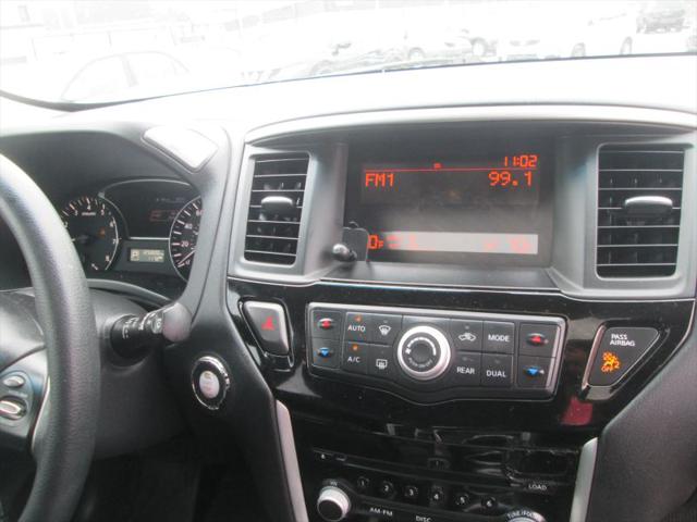 2014 Nissan Pathfinder S