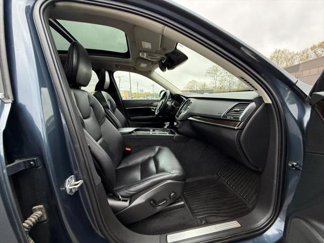 2019 Volvo XC90 T5 Momentum