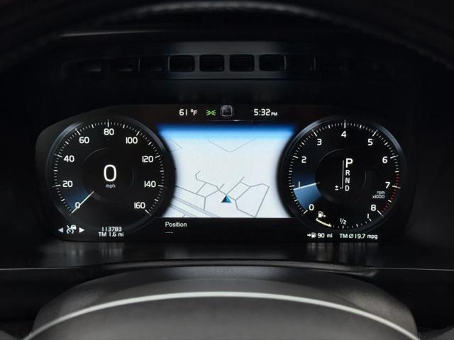 2019 Volvo XC90 T5 Momentum