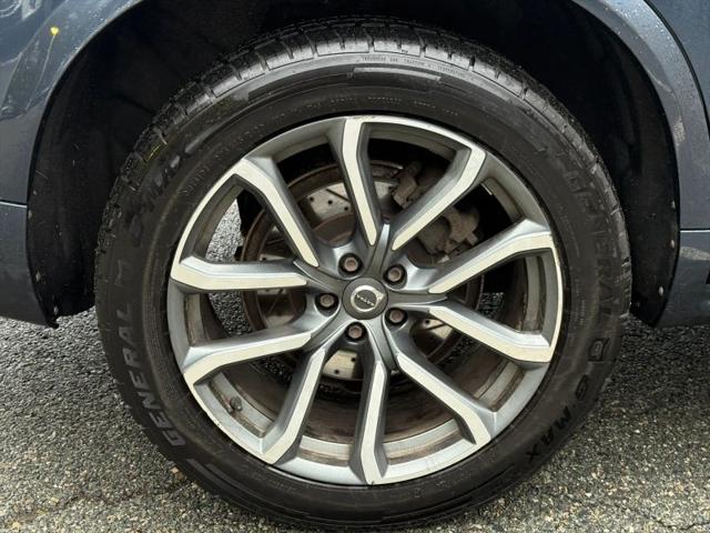 2019 Volvo XC90 T5 Momentum