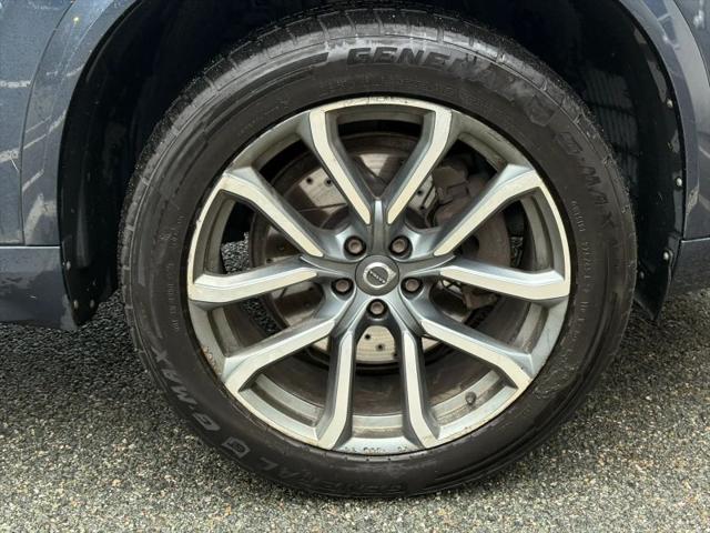 2019 Volvo XC90 T5 Momentum