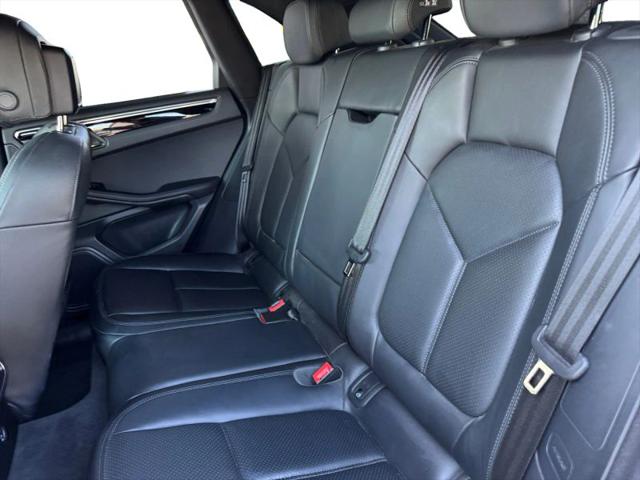 2023 Porsche Macan T