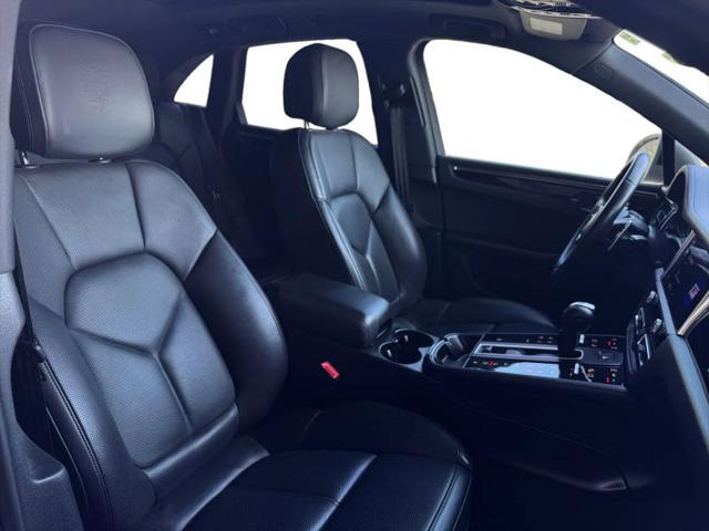 2023 Porsche Macan T
