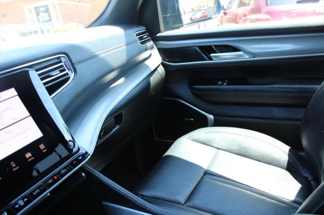 2025 Jeep Wagoneer Series II 4x4