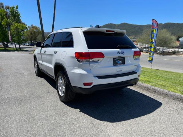 2017 Jeep Grand Cherokee Laredo 4x2