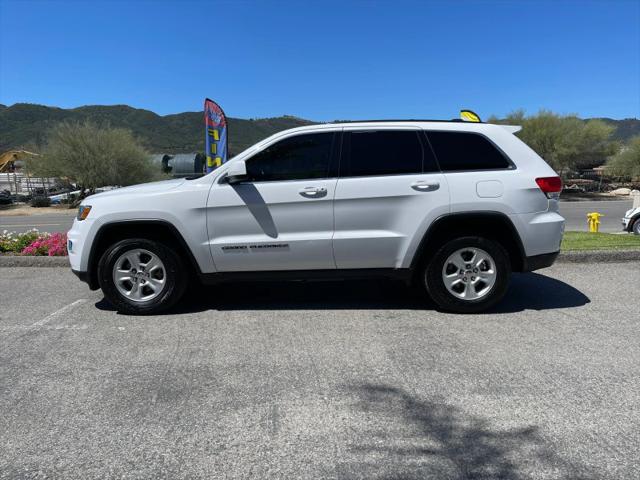2017 Jeep Grand Cherokee Laredo 4x2