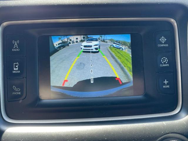 2017 Jeep Grand Cherokee Laredo 4x2