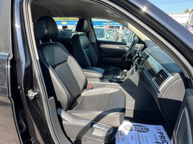 2018 Volkswagen Atlas 2.0T SE w/Technology
