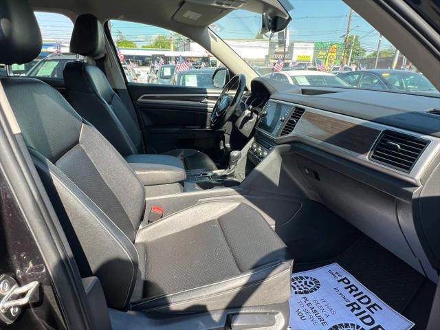 2018 Volkswagen Atlas 2.0T SE w/Technology