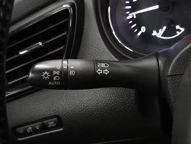 2022 Nissan Rogue Sport SV AWD Xtronic CVT